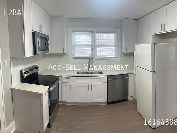 4th image of 401 Fernando St NE