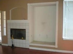 3rd image of 16844 Windcrest Dr