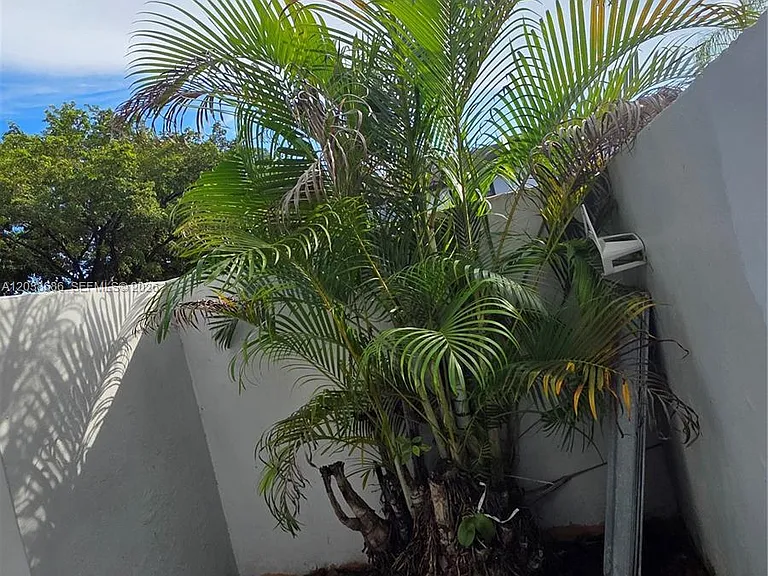 8000 SW 152nd Ave #115 — Photo 2