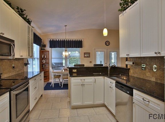 2nd image of 4 Gleneagles Pl