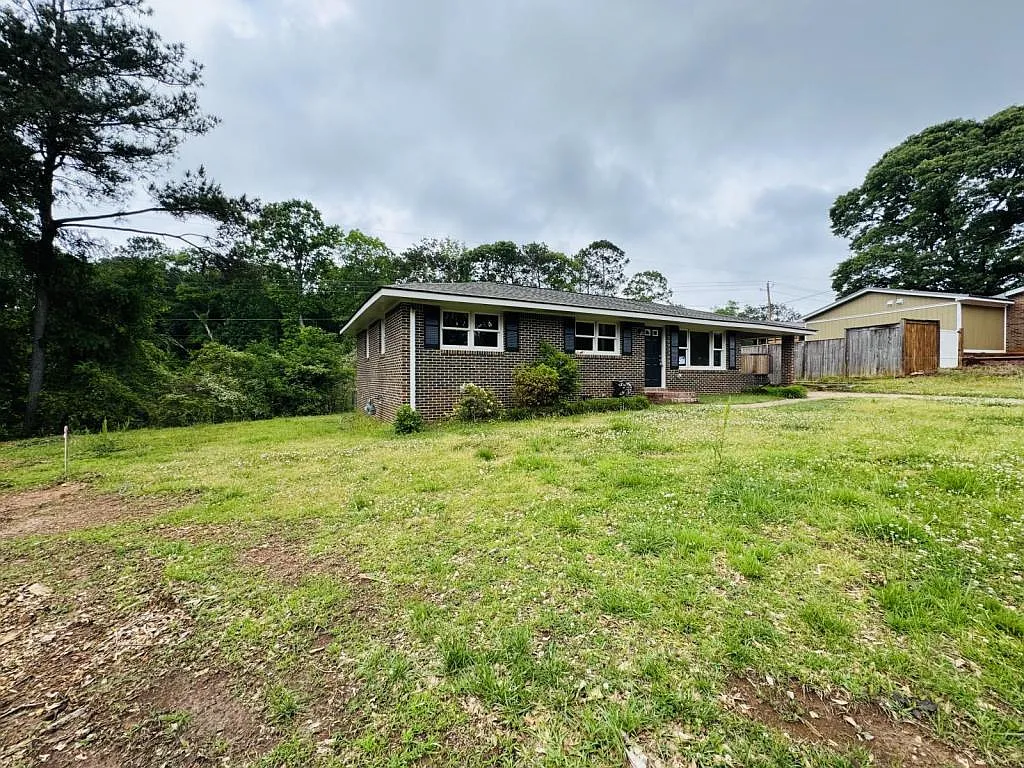 Building Photo - 119 Dobbins Cir