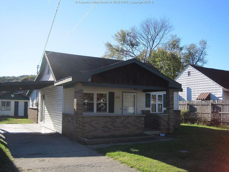 1st image of 211 Virginia Ave N