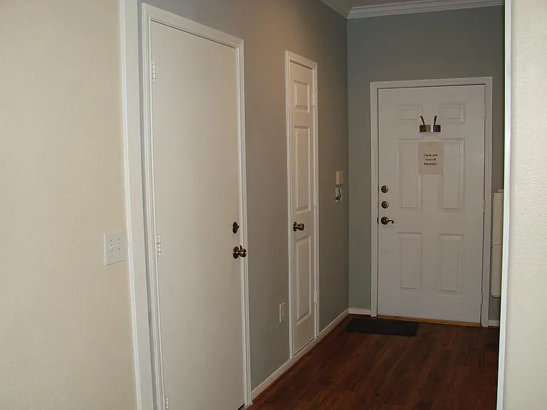 2910 Blue Dawn Dr — Photo 4