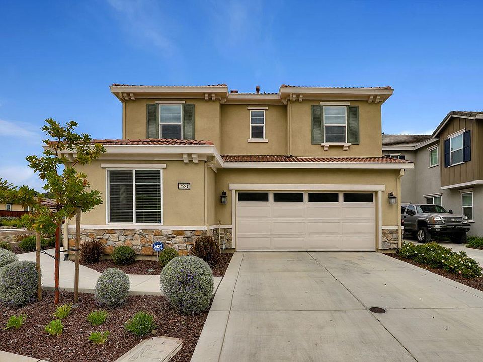1st image of 2581 Grassland Way