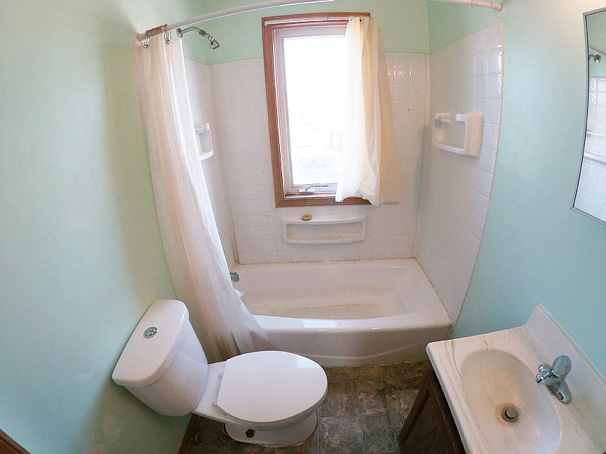 2nd image of 1218 3rd Ave SE #1