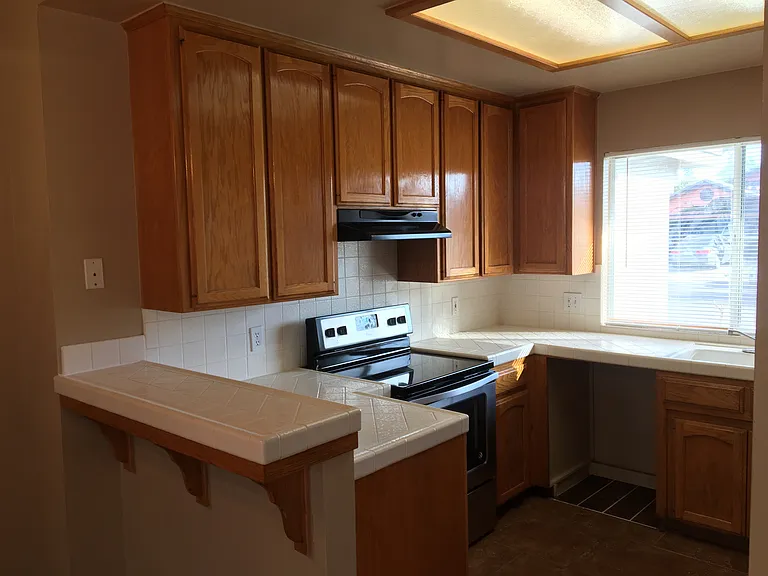 4296 W Yale Ave — Photo 5