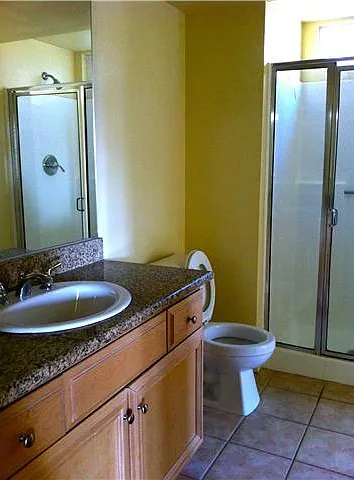4222 Menlo Ave #32 — Photo 5