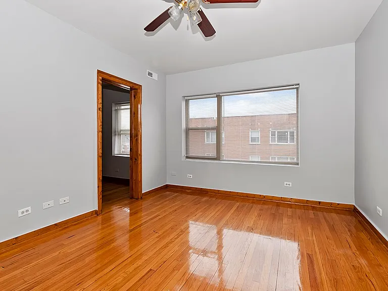 6101-03 S Whipple St #3015-19 — Photo 2