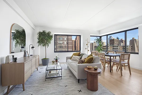 Rented by Pinnacle City Living | media 2