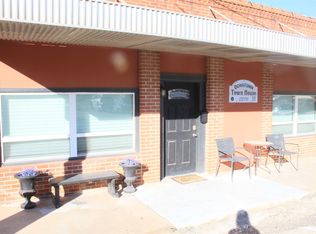 103 N Cherokee St, San Saba, TX 76877