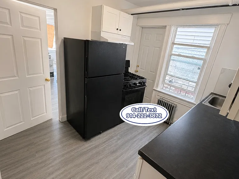 34 Van Cortlandt Park Ave #1S — Photo 2