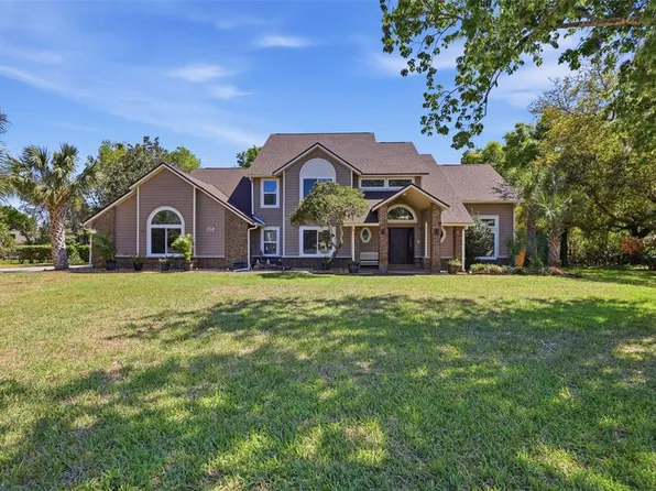 69 Spring Lake Dr, Debary, FL 32713