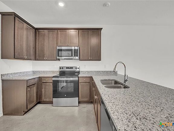 3rd image of 1238 Concord Dr #A