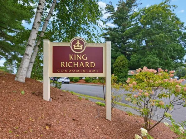 80 English Village Rd #R-104, Manchester, NH 03102