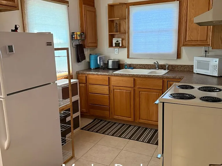 185 Wildflower Ave — Photo 5