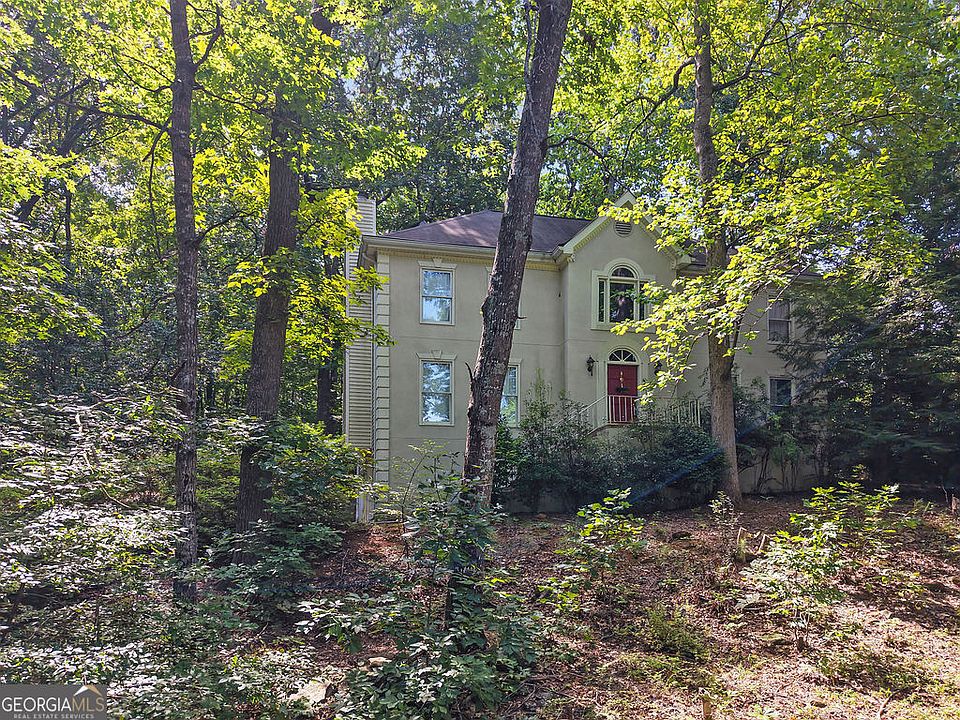 1st image of 2548 Zachary Woods Dr NW