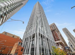 1 Yorkville Ave #5509, Toronto, ON M4W