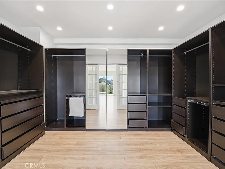 5035 Escobedo Dr — Photo 26