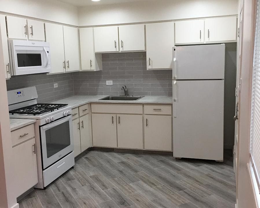 1st image of 302 N Ardmore Ave