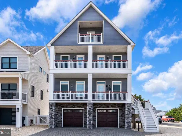 223 7th Ave, Ortley Beach, NJ 08751