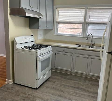 3rd image of 9111 La Crosse Ave APT 2A