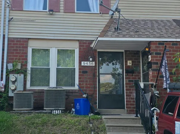 9456 Fairgreen Ln, Philadelphia, PA 19114