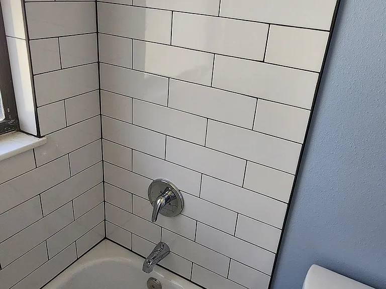 306 4th Ave SE — Photo 11