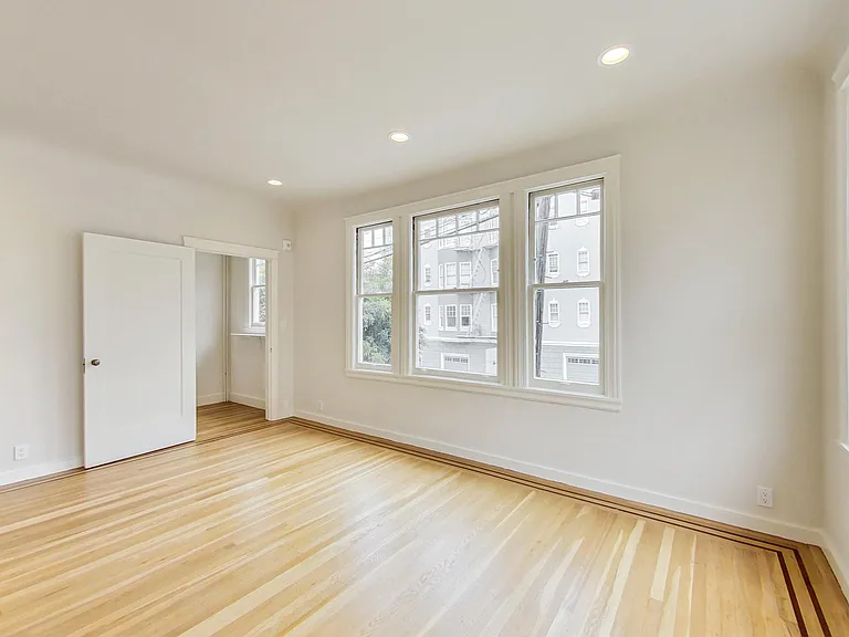 3101 Scott St #101 — Photo 8