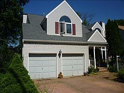 2nd image of 23 Hoagland Ct