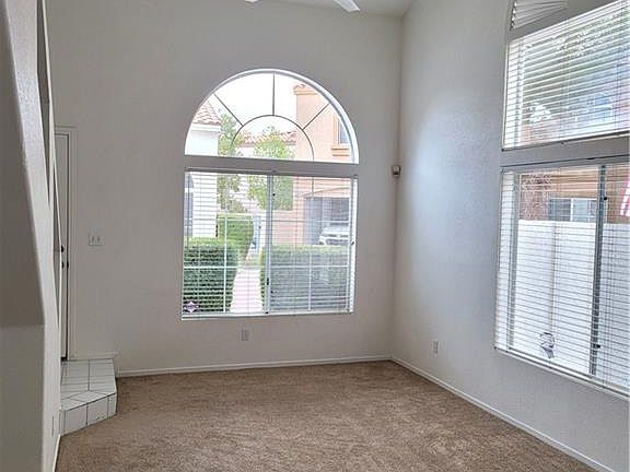 5th image of 3240 Epson St