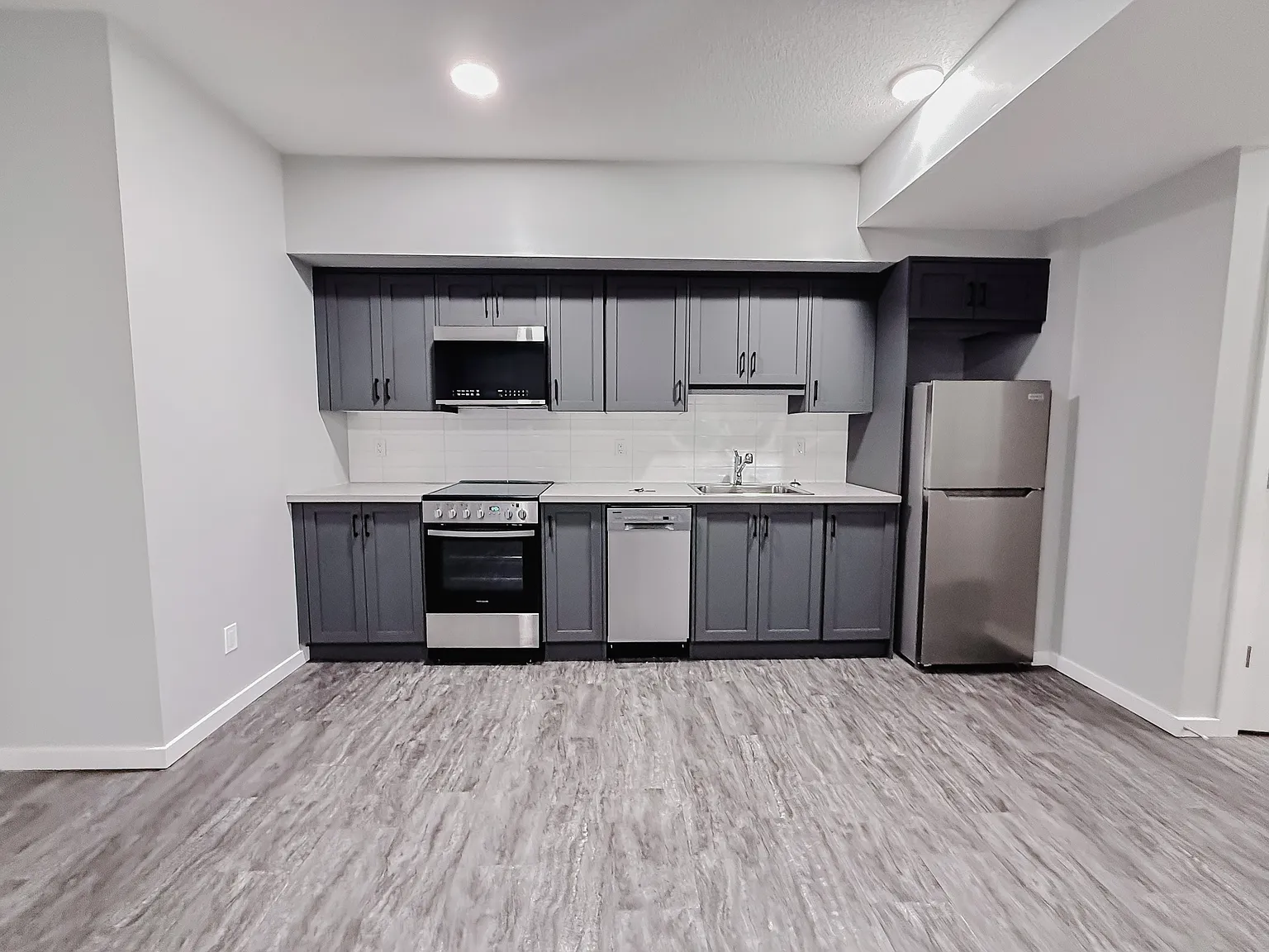 31 Legacy Pass SE - Lower — Photo 2