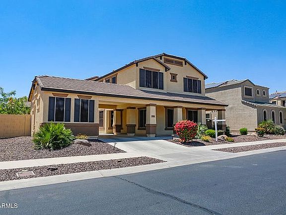 5th image of 17809 W Dahlia Dr
