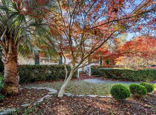 4722 Long Leaf Hills Dr, Wilmington, NC 28409