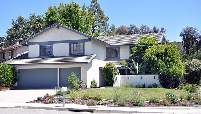 1st image of 788 Pickford Ct