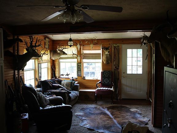 3rd image of 544 Cochran Ln