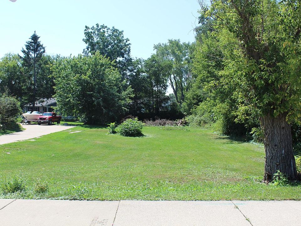 1st image of 731 COLLEGE AVENUE
