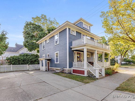 2nd image of 456 Union Ave SE
