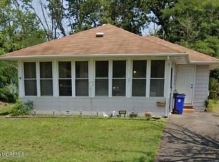 2026 Yorktowne Boulevard, Toms River, NJ 08753