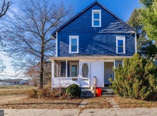 5 S Delaware St, Paulsboro, NJ 08066