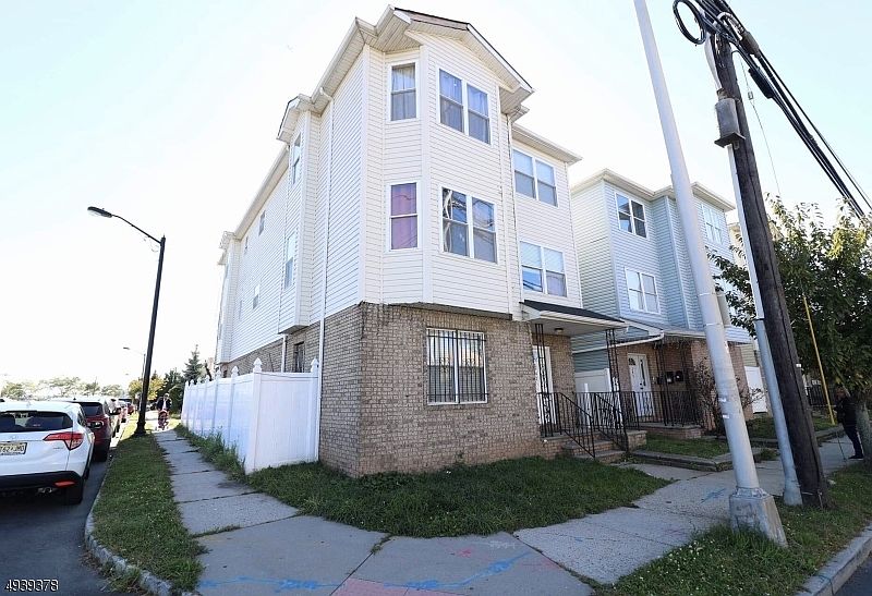 1st image of 247 1ST ST