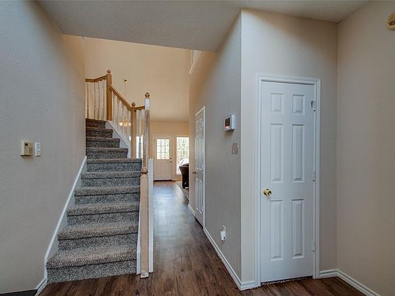 4th image of 7636 Jamie Renee Ln