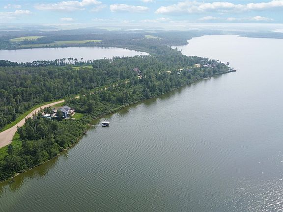 3rd image of 10 Dixon View