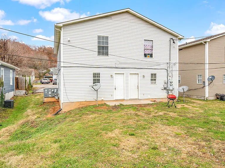 422 Cedar Ave #A — Photo 24