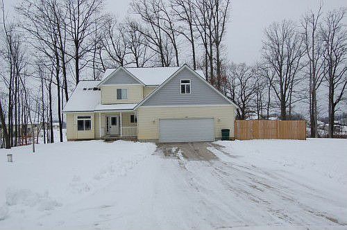 1st image of 2289 Pointe North Dr NE