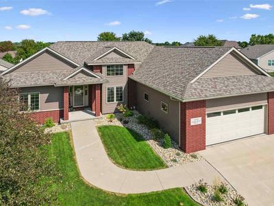 1570 Timber Wolf Dr, North Liberty, IA, 52317