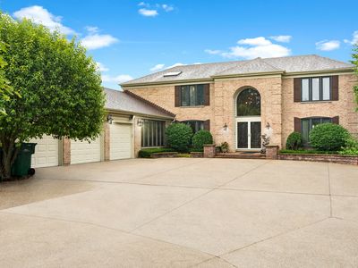 2701 Acacia Ter, Buffalo Grove, IL, 60089