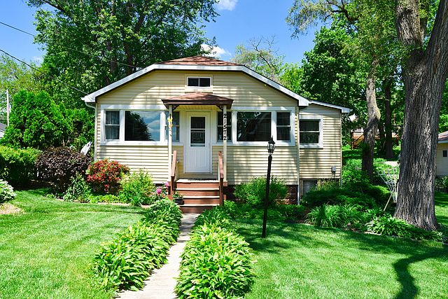 1st image of 21572 W Lake Ave