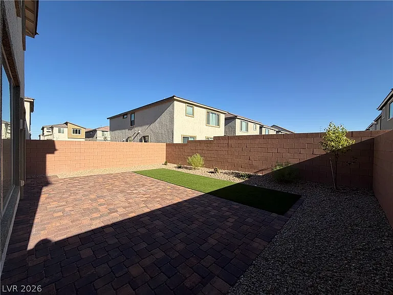 5925 Obsidian Sky Ave — Photo 31