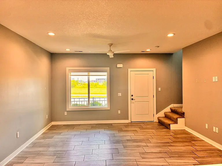 2324 SE Parkview Crossing Dr — Photo 22