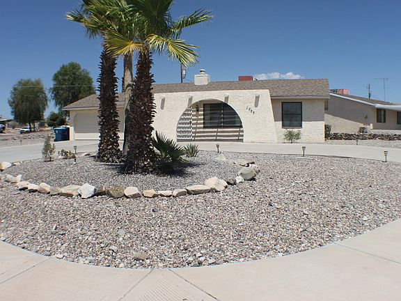 3rd image of 1955 Palo Verde Blvd S